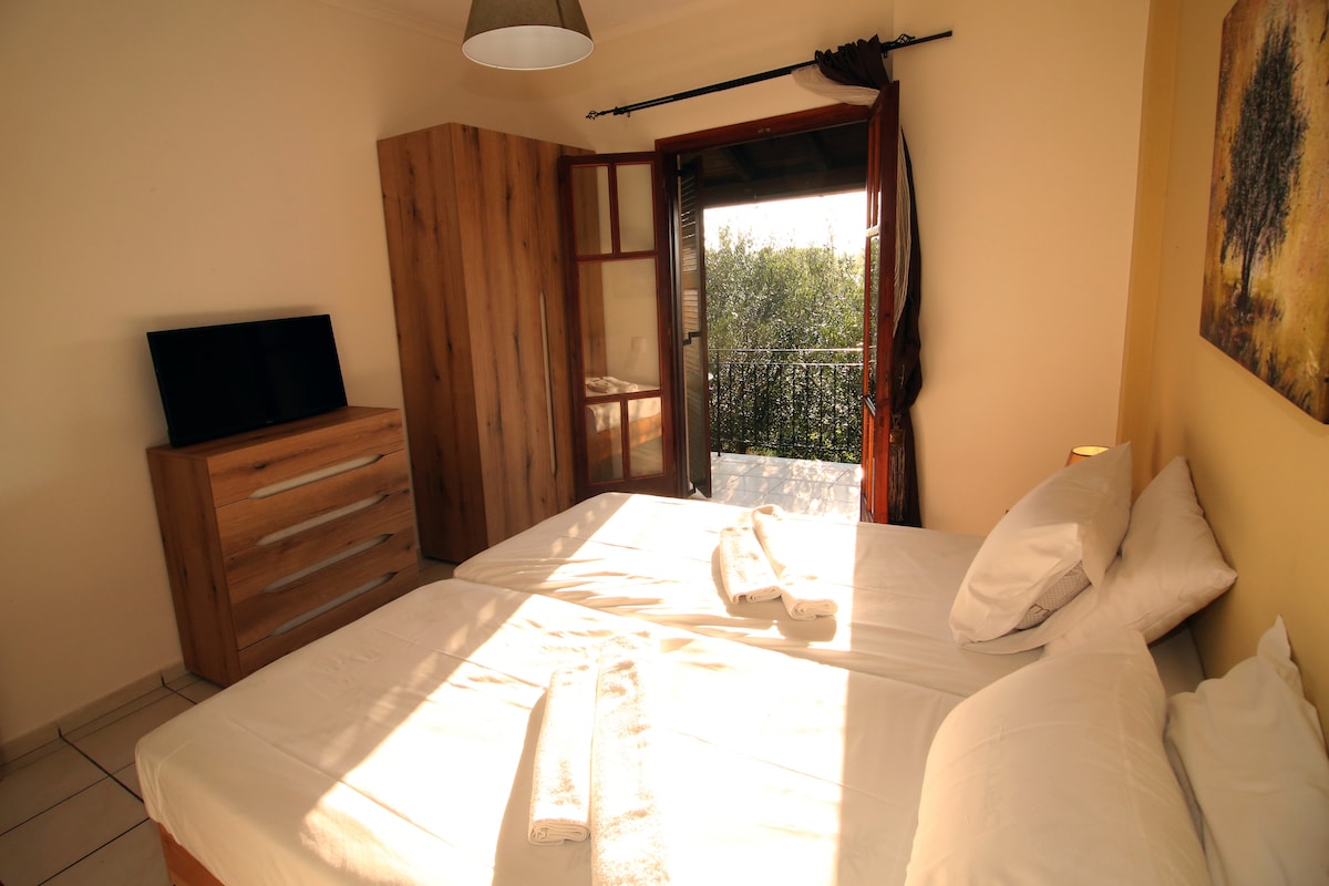 غرفة النوم 1