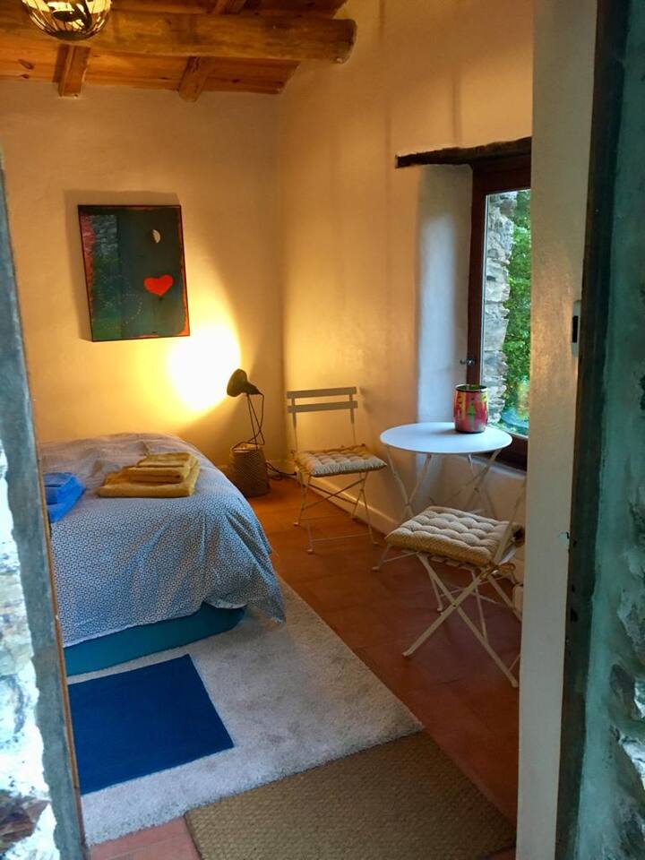 מפתח עם מיטה זוגית