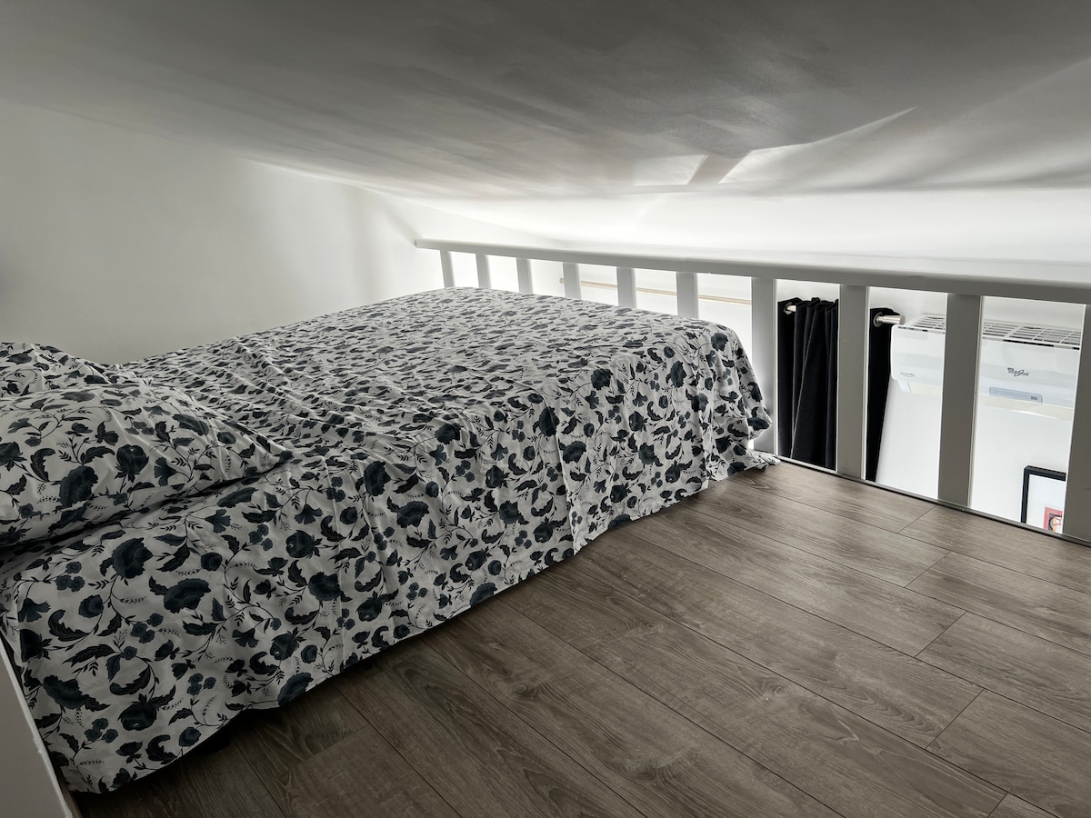 tweede schuine slaapkamer 160 bed