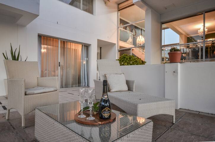 Capo Cabana Iconic Villa | Pool | Entertainment ! gallery image 4