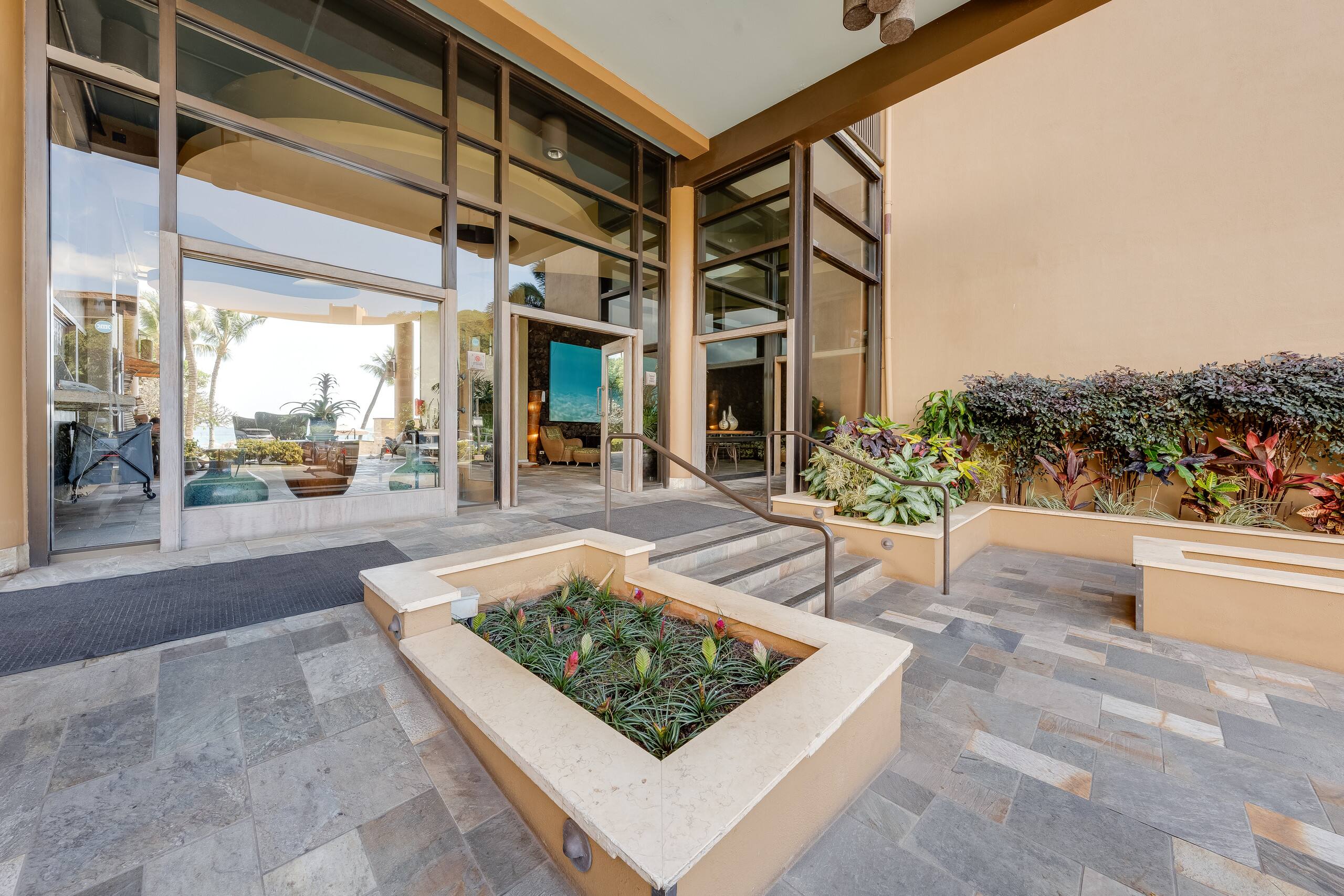 Condo in Kihei · ★4.92 · 2 bedrooms · 2 beds · 2 baths - Image 19