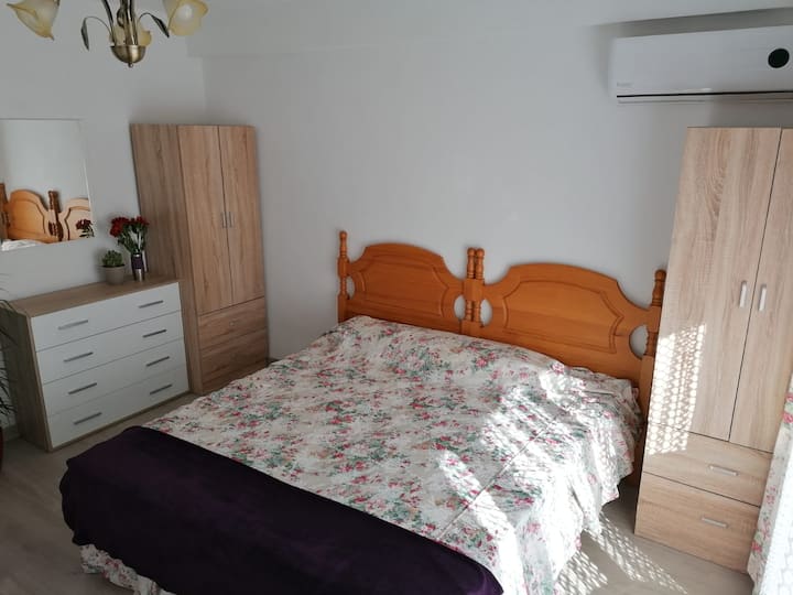 غرفة النوم 2