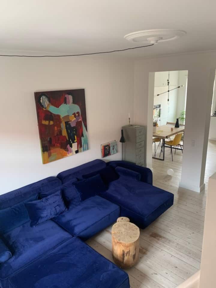 кауч со голем кауч