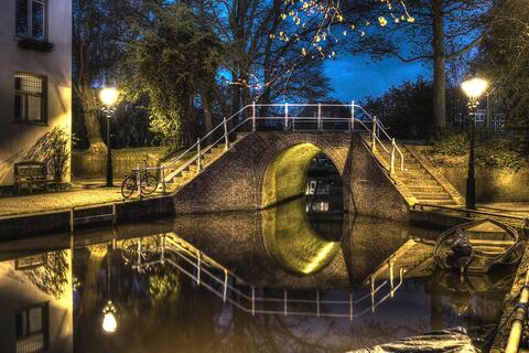Spacious house on the most beautiful canal in Alkmaar