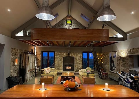 The Cowhouse