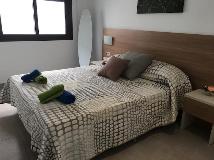 غرفة النوم 2