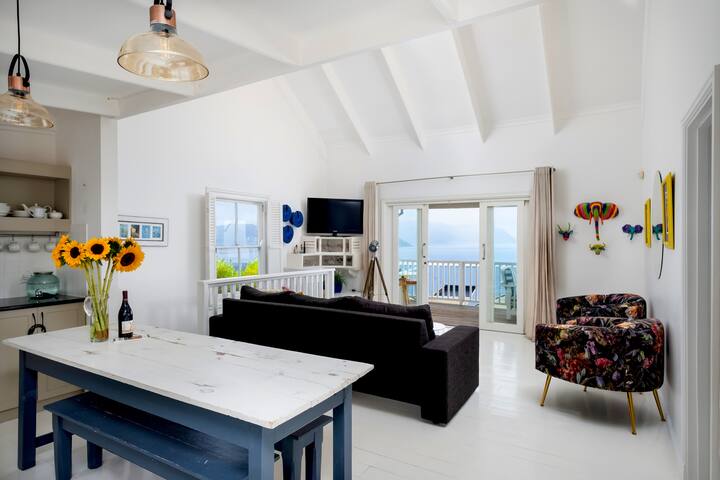 Fresh | Nature | Views | Pool | Solar gallery image 2