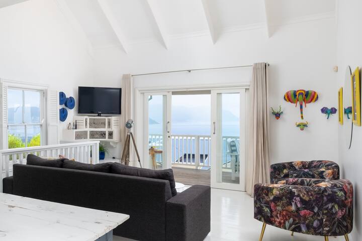 Fresh | Nature | Views | Pool | Solar gallery image 3