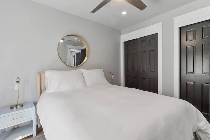 Queen size Bed in 2nd bedroom on main floor.  2 large closets in this room
