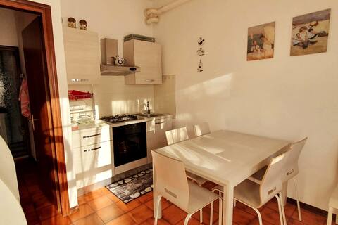 A stone's throw from the sea with a garden and parking