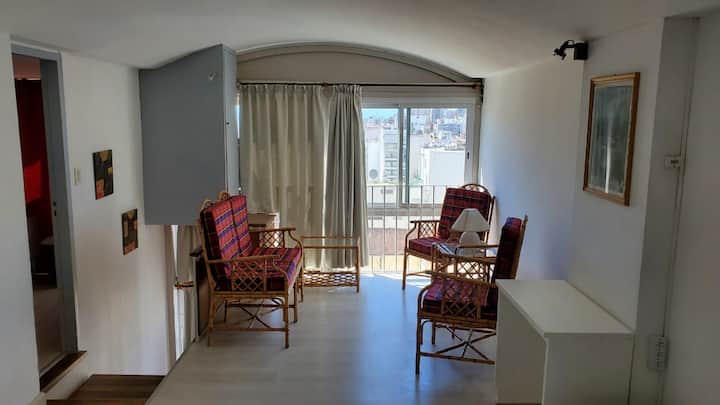 Otvorena soba na katu