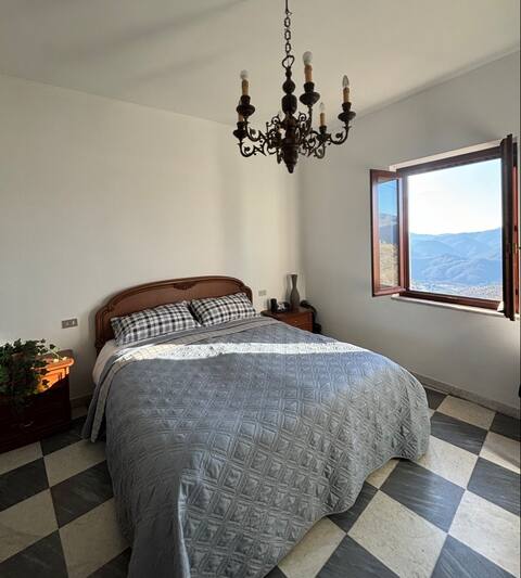Apartment with stunnung views