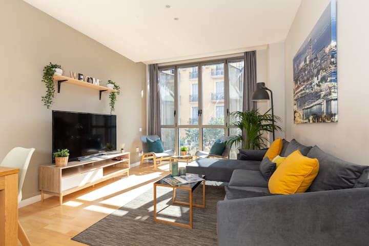 ★LUMINOUS 3 BD APT Nr Sagrada Familia/AC/1Go Wifi