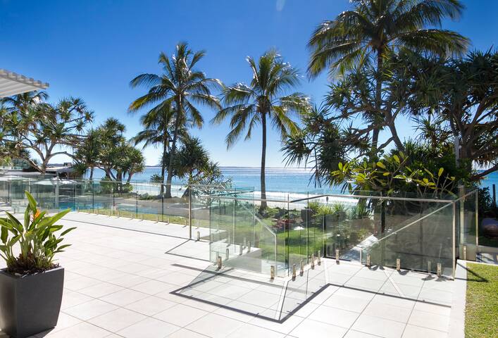 Fairshore 15: Noosa Main Beach Stay gallery image 5