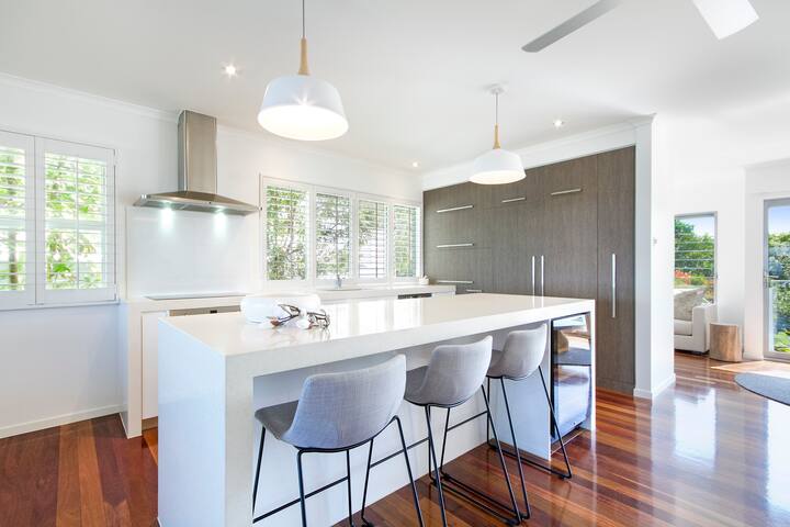 “Dune” at Sunshine Beach gallery image 4