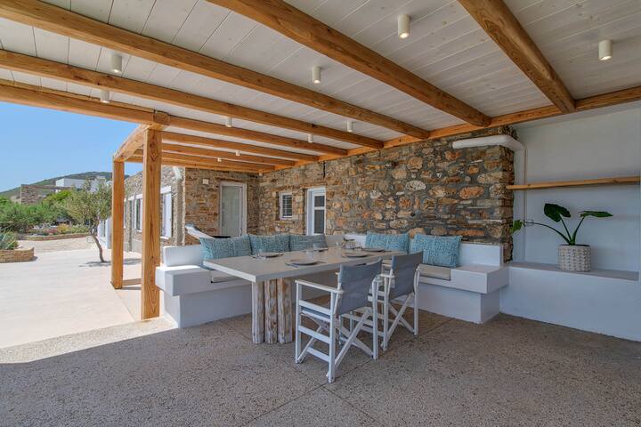 Stunning view,simplicity and much positive energy. gallery image 3