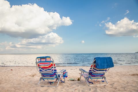 Casa 46 - Entire House. 3 Private Rooms - WiFi