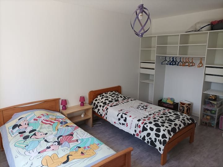 Chambre ile Madame
2 lits 90x190cm