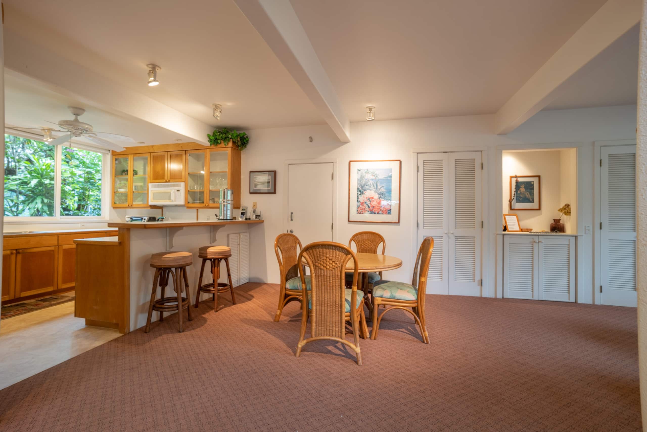 Home in Hanalei · ★4.93 · 1 bedroom · 1 bed · 1 bath - Image 7