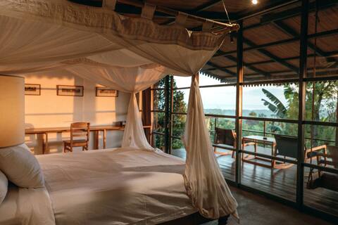 Luwih 1, romantic room with a view and shared pool