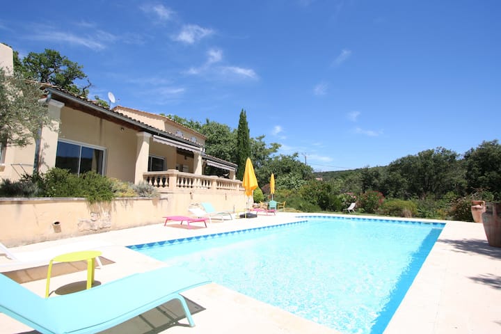 Villa Avec Piscine Privée Clôturée, Clansayes - Suze-la-Rousse