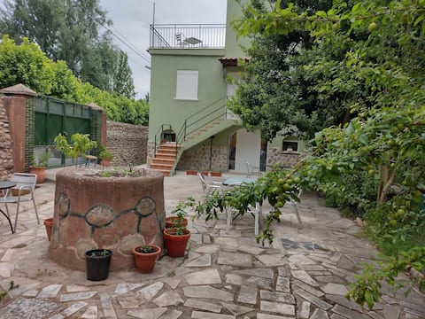 Home Penthouse with Garden - Ideal Pets