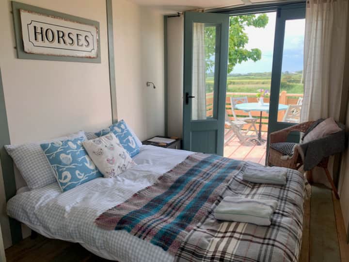 Roztiahnite rozkladaciu pohovku s výhľadom!