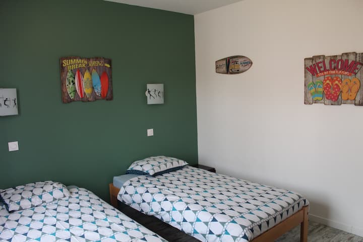 90 KREVETA U SPAVAĆOJ SOBI 