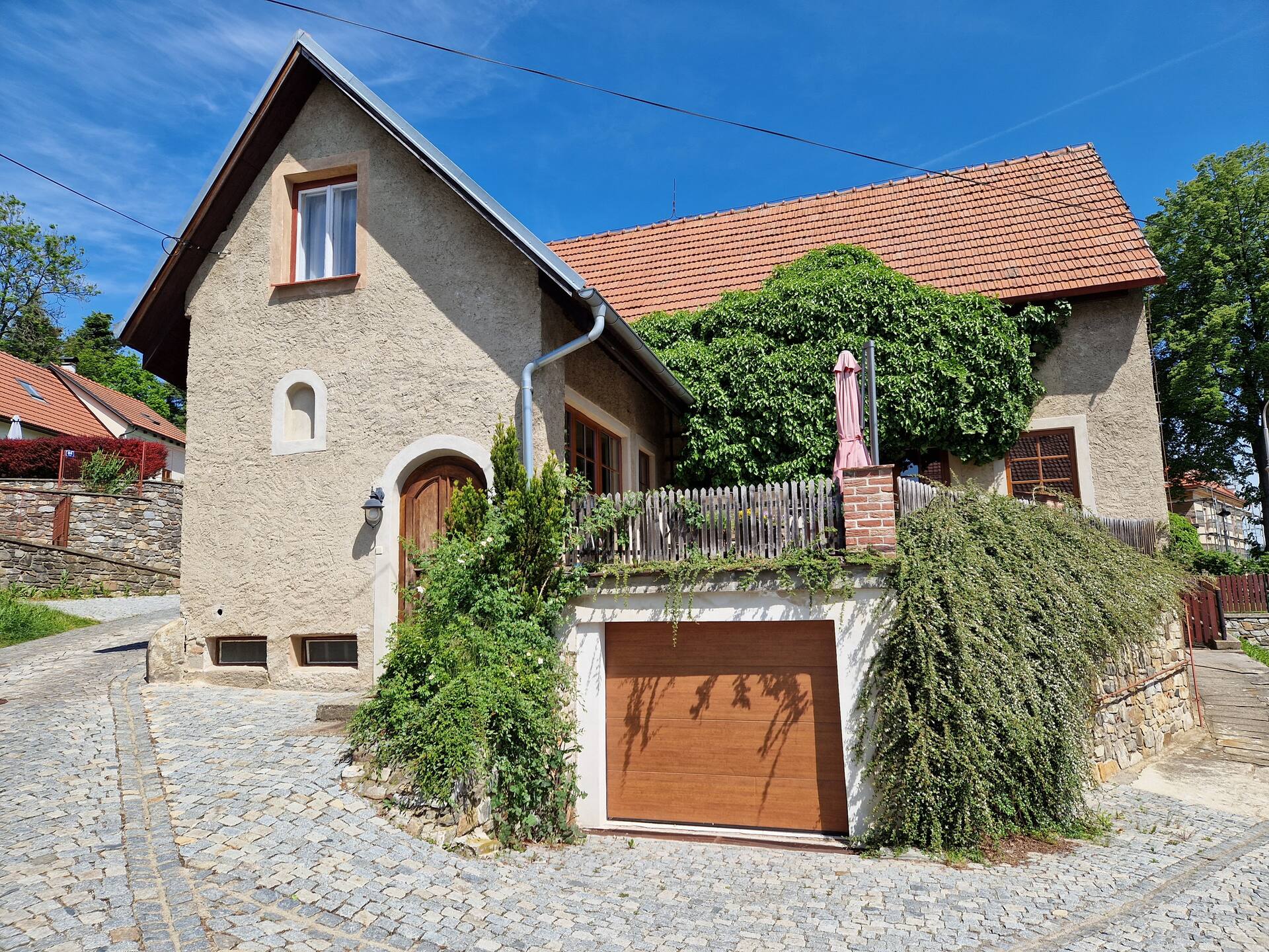 Krumlov82 Amazing big house 4 min walk main square