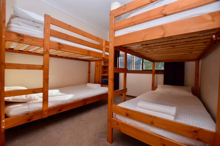 საძინებელი 3