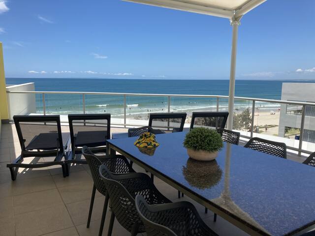 A Luxury Beachfront Penthouse Sunshine Coast Qld