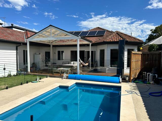 Modern Family home gallery image 2