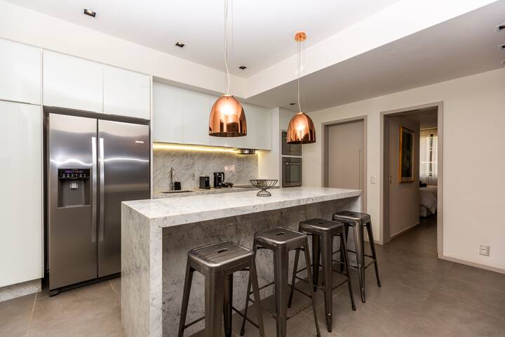 Modern 2-bedroom apartment in Ipanema 059 gallery image 4