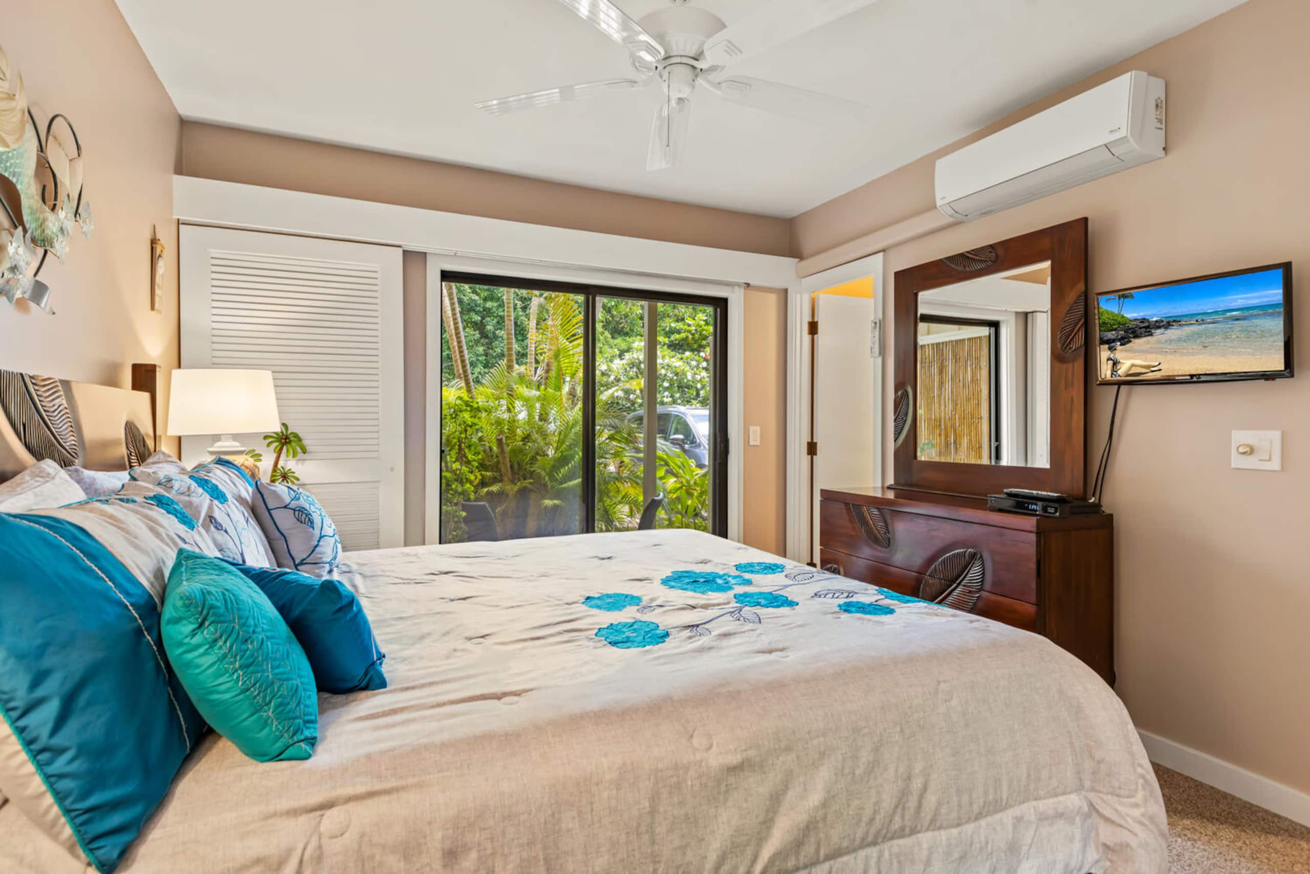 Condo in Koloa · ★4.92 · 2 bedrooms · 3 beds · 2 baths - Image 4