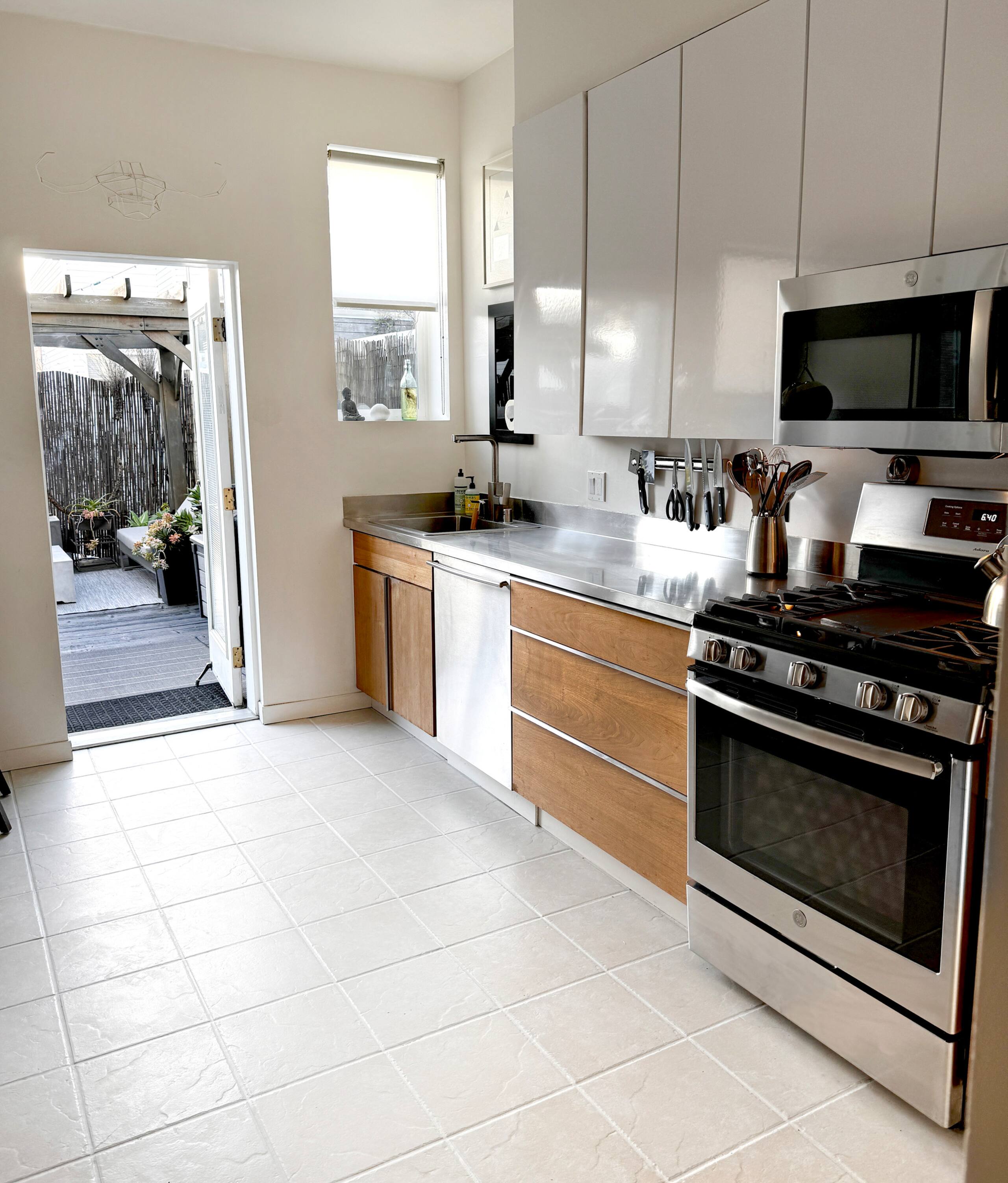 DOGPATCH Creative Flat - Image 3