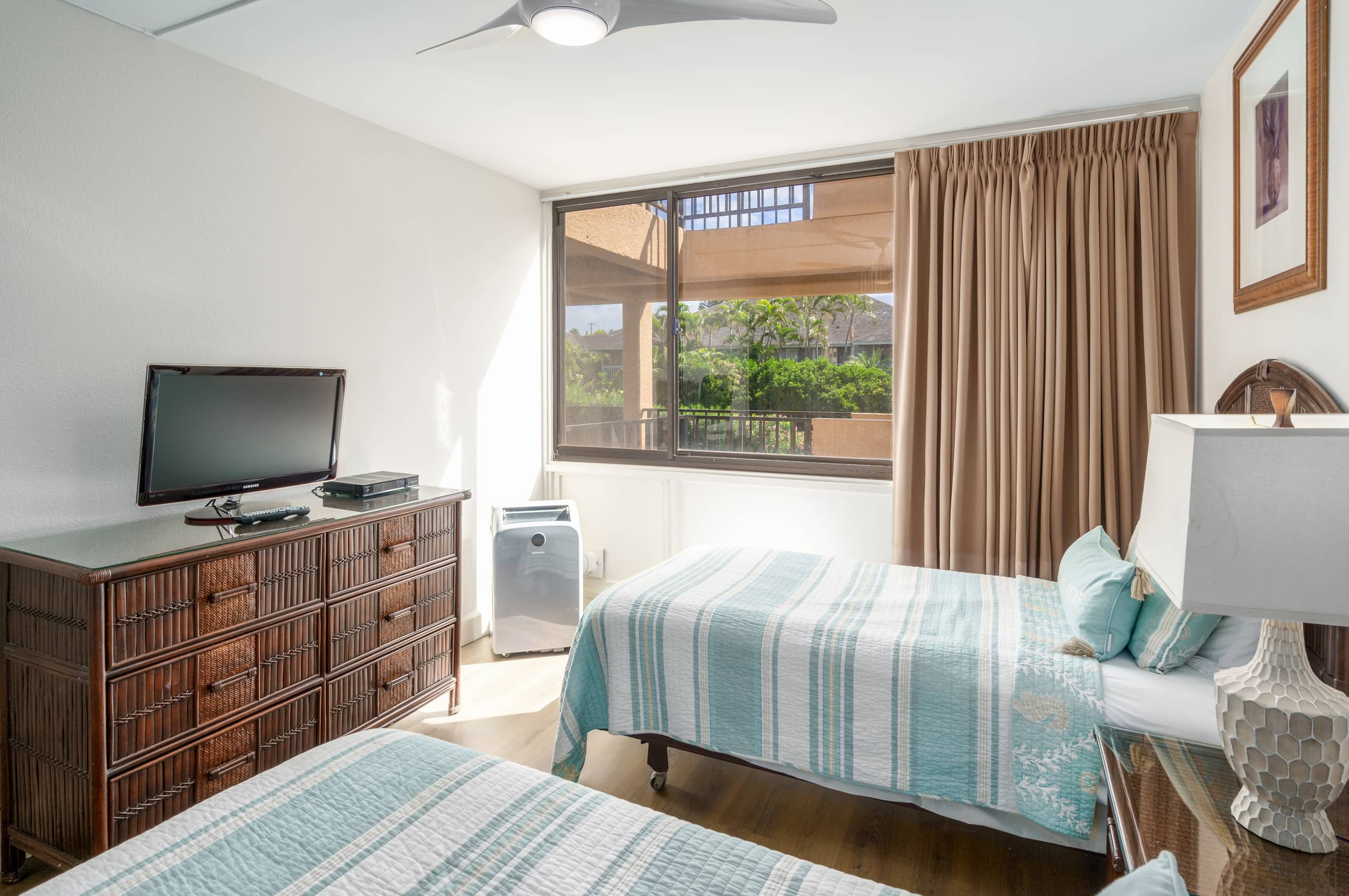 Kamaole Sands 5-316-Well Equipped-Ocean Views-AC - Image 6