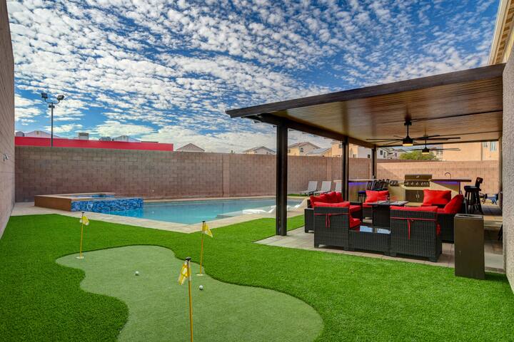 New Resort Style Backyard Near Strip gallery image 5