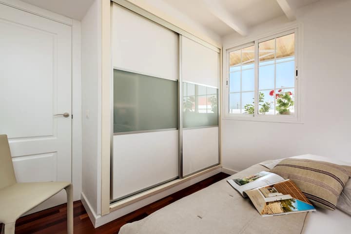 Prostrana garderoba u spavaćoj sobi