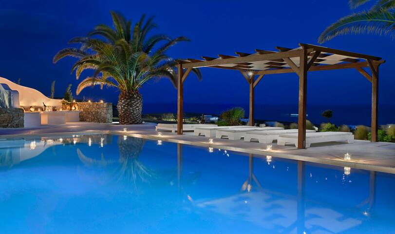 Villa Anatolia PRIVATE&HEATEDPOOL LIAVILLASMYKONOS gallery image 2