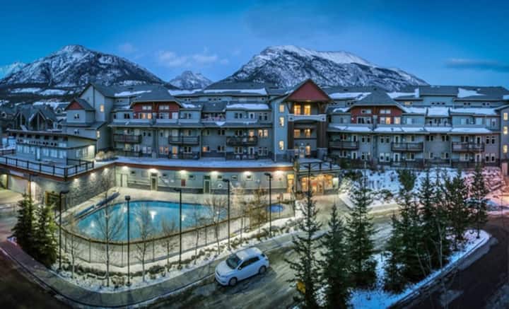 Mtn Views|heated Pool&hot Tubs|bbq|free Parking - Canmore