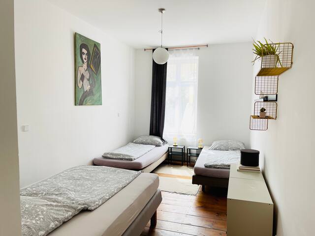 Super “Altbauwohnung” Berlin Pankow gallery image 2