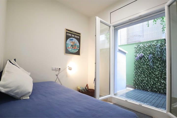 Chumba cha kulala cha Tin