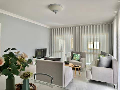 Top performing Airbnb: Amazing Ocean View Apt 2 steps from the Beach in Quarteira
