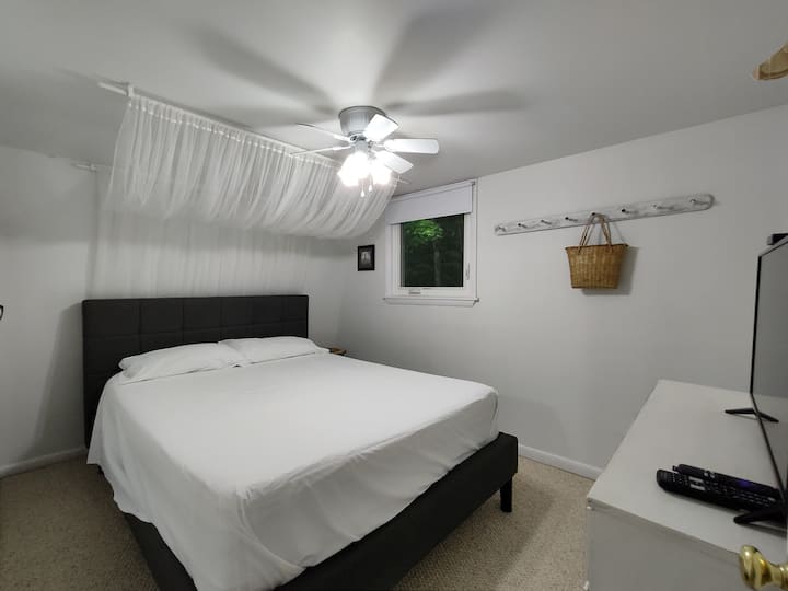 เตียงควีนไซส์