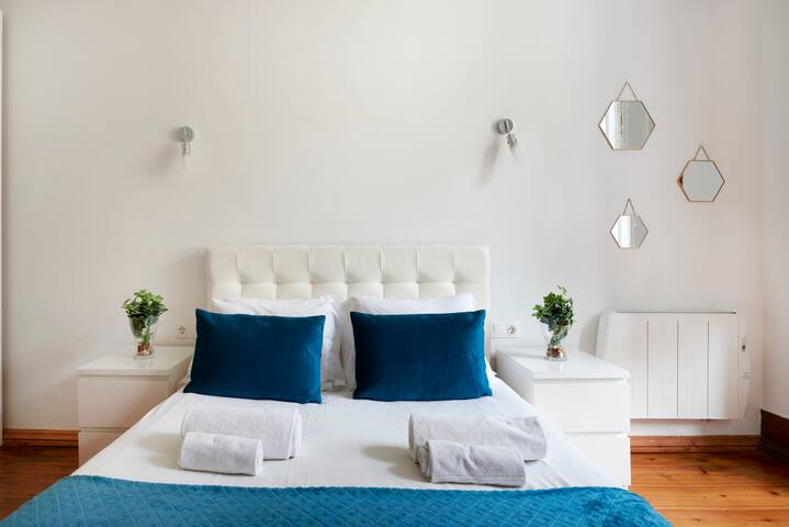 Central 4 Bedroom Apartment Baixa-Chiado gallery image 3