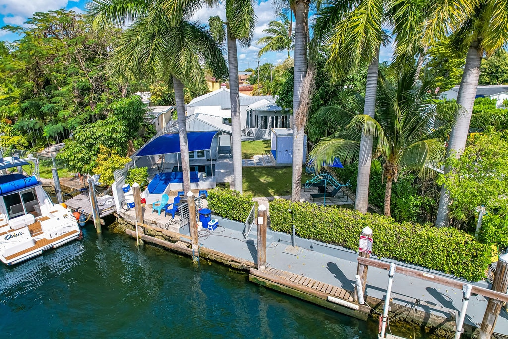 View of South Beach, Miami Beach Waterfront Vacation Rentals - Miami Beach, FL ...