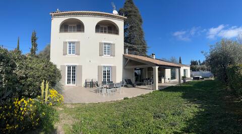 Riviera Côte d'Azur - France - Villa with guard