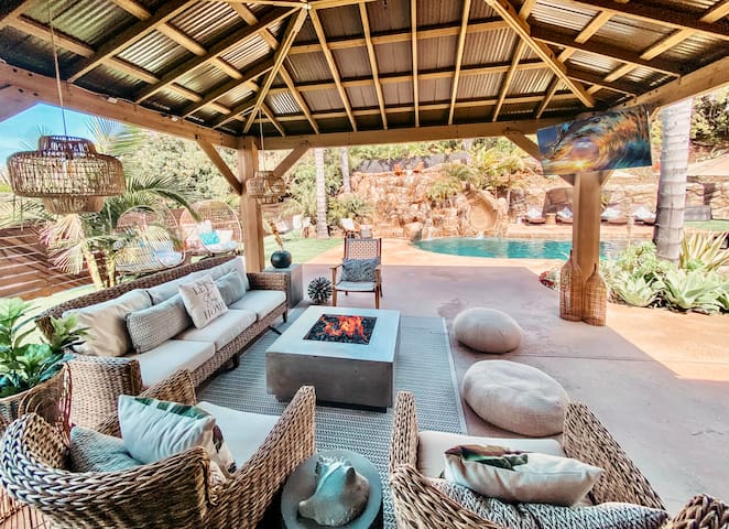 Gorgeous Architectural Villa w/ Pool