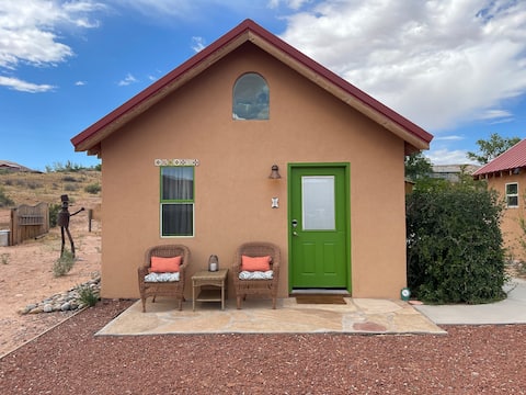 Willow Street Cottages, Cottage B
