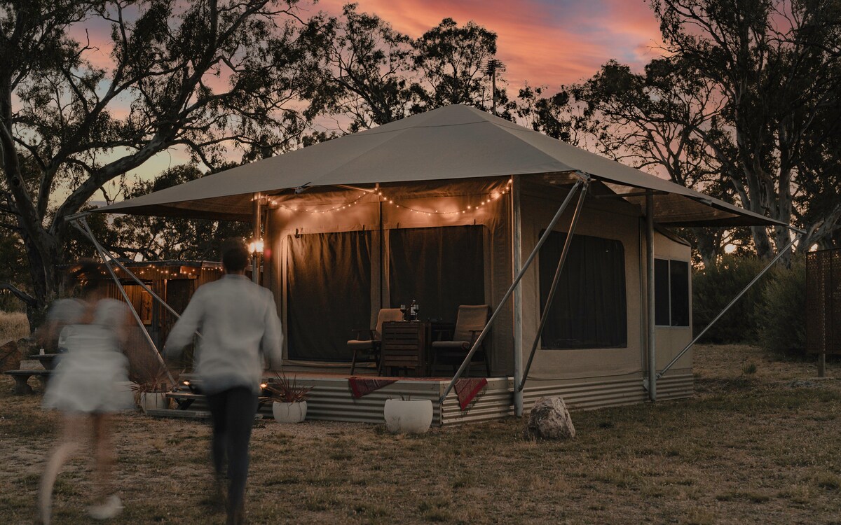 Flaxman Valley Vacation Rentals \u0026 Homes 
